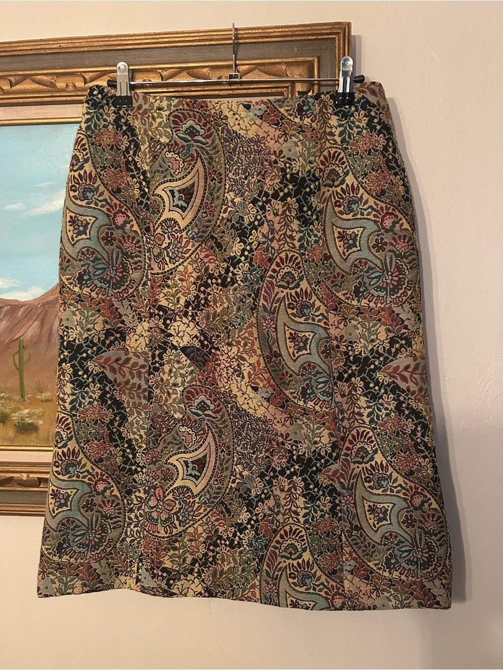 Harold's Paisley Tapestry Pencil Skirt in Multicolor